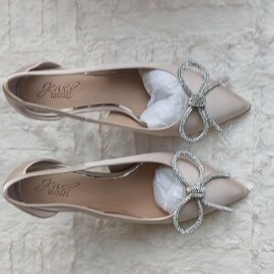 Jewel Badgley Mischka Dress Shoes, Bow Trim, Size 9.5